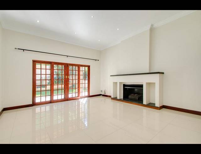 4 BEDROOM PROPERTY TO RENT IN BRYANSTON